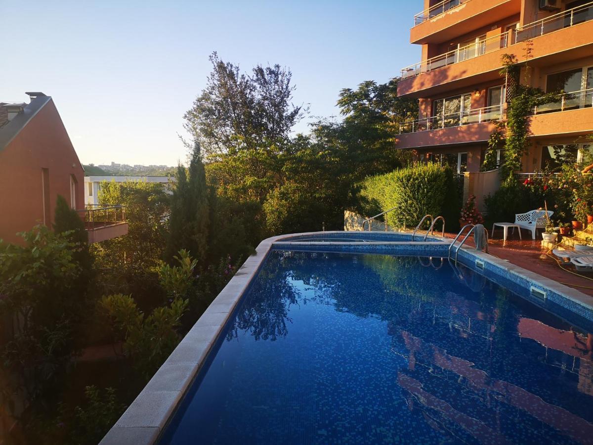Complex Karia III Apartment Kavarna Exterior photo