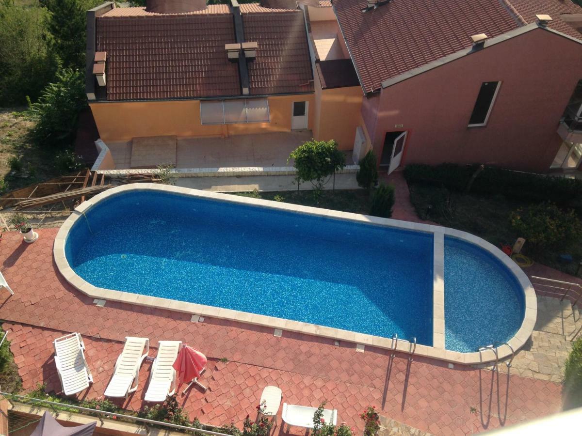 Complex Karia III Apartment Kavarna Exterior photo