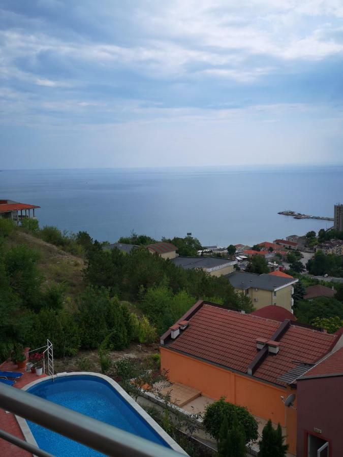 Complex Karia III Apartment Kavarna Exterior photo